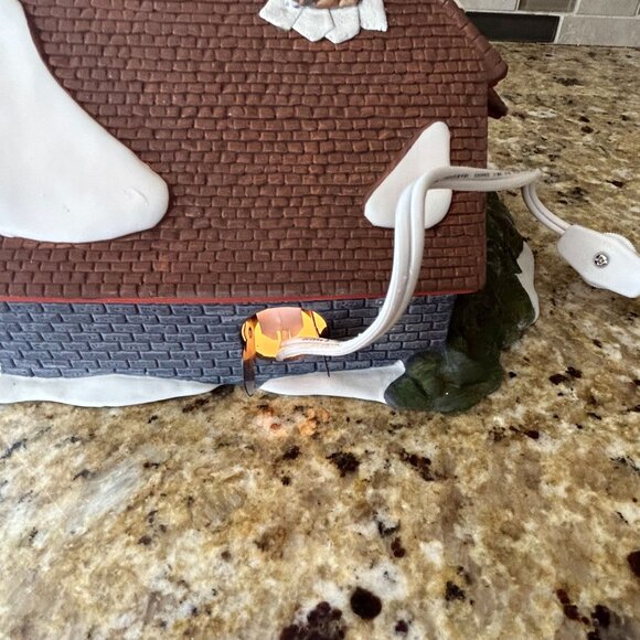 Heritage Village Collection Bluebird Seed & Bulb Handpainted Porcelain House Dep - Picture 13 of 16